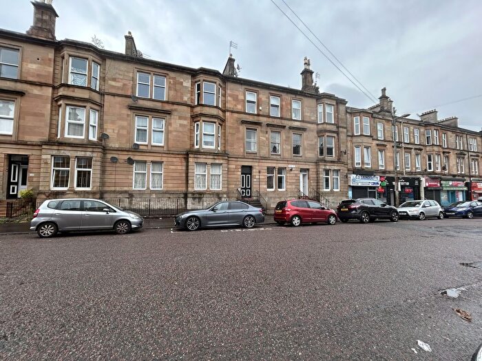 2 Bedroom Flat To Rent In Maxwell Road, Glasgow, G41