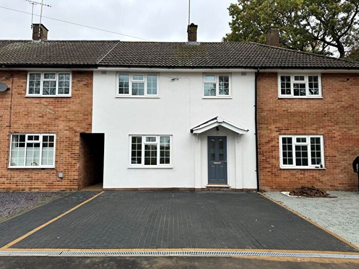 3 Bedroom Terraced House To Rent In Saxon Close, Brentwood, CM13