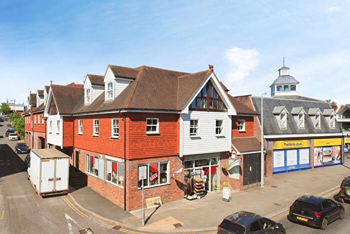 1 Bedroom Flat For Sale In Bell Farm Lane, Uckfield, East Sussex, TN22