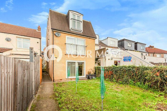 1 Bedroom Flat To Rent In Milton Road, Swanscombe, Kent, DA10