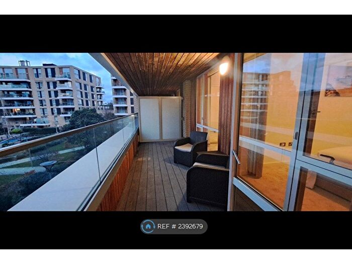 2 Bedroom Flat To Rent In Eddington Court, London, E16