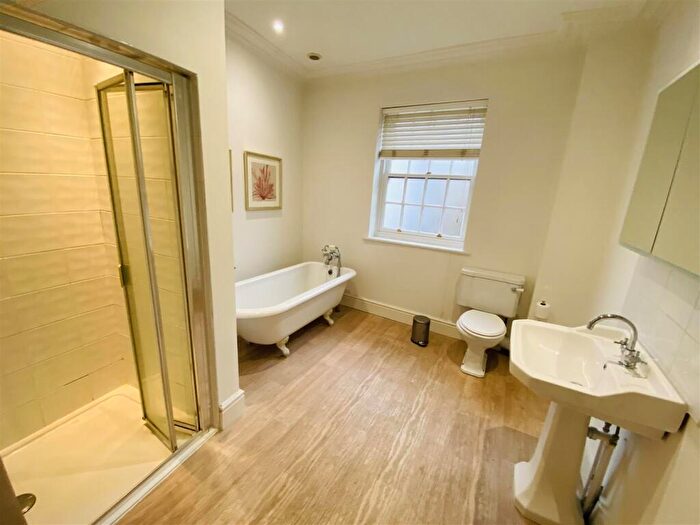 2 Bedroom Apartment To Rent In Anson Court, Horninglow Street, Burton-On-Trent, DE14