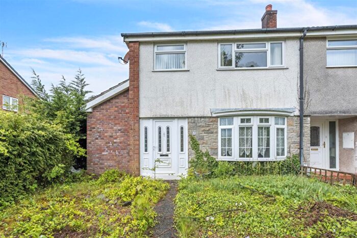 3 Bedroom End Of Terrace House For Sale In Glenwood, Cardiff, CF23