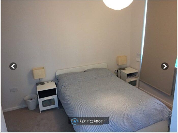2 Bedroom Flat To Rent In Gresham Place, London, E3