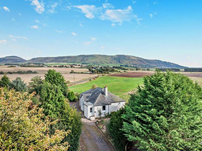 3 Bedroom Bungalow For Sale In Kinross, KY13