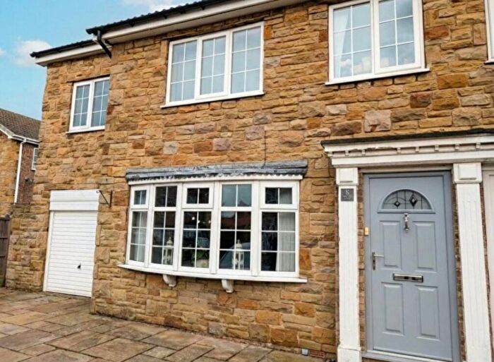 3 Bedroom Semi Detached House For Sale In Deer Park Court, Monk Fryston, LS25