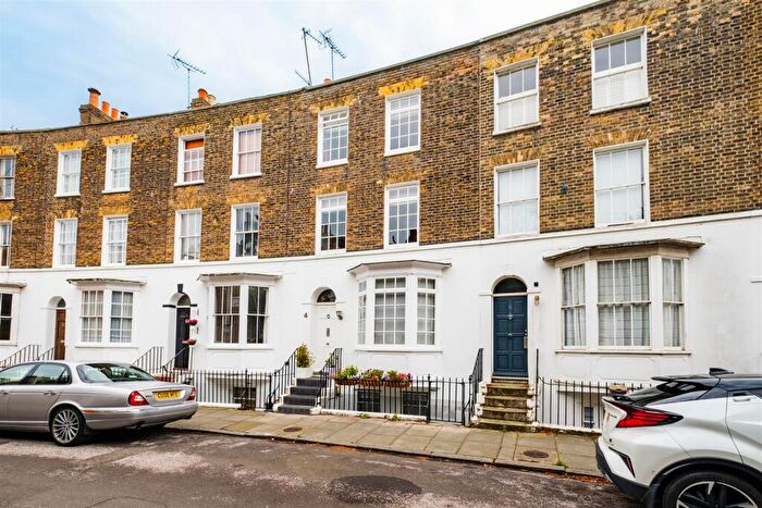 3 Bedroom Town House For Sale In Liverpool Lawn, Ramsgate, CT11
