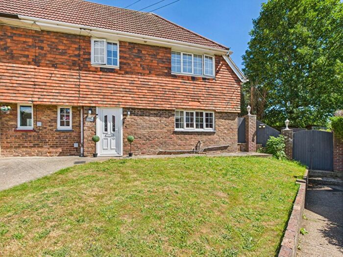 3 Bedroom End Of Terrace House For Sale In Old Cottages, Horsham Road, Findon Village, BN14