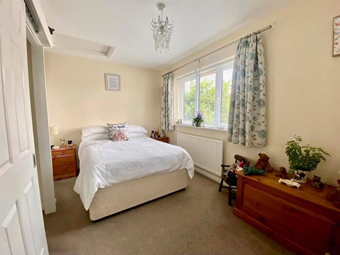 1 Bedroom End Of Terrace House To Rent In Pembroke Close, Marston Moretaine, Bedford, MK43