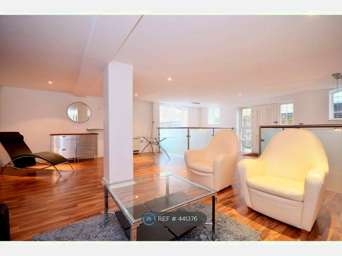 2 Bedroom Flat To Rent In The Renovation, London, E16