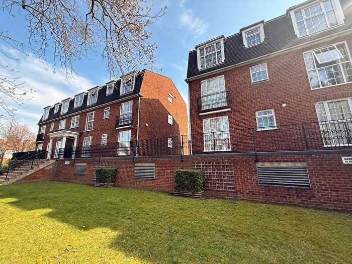 Studio To Rent In Wellington Road, London, EN1