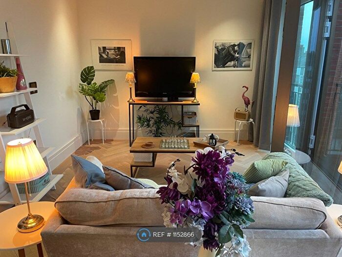2 Bedroom Flat To Rent In Drake House, London, SW1P