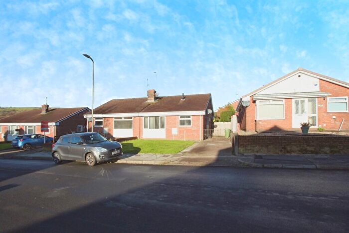 2 Bedroom Semi-Detached Bungalow For Sale In Cae'r Fferm, Caerphilly, CF83