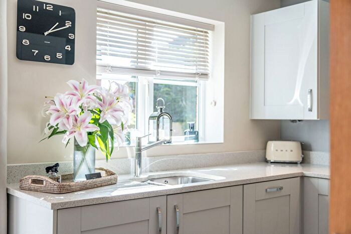 4 Bedroom Detached House For Sale In Old School Way, Rothley, LE7