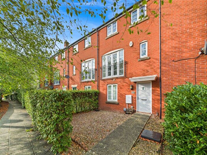 Terraced House To Rent In Quayside Way, Hempsted, Gloucester, GL2