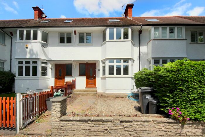 4 Bedroom Terraced House To Rent In The Ridgeway, London, W3