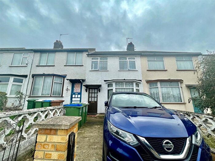 2 Bedroom Terraced House To Rent In Kingswood Avenue, Belvedere, Kent, DA17