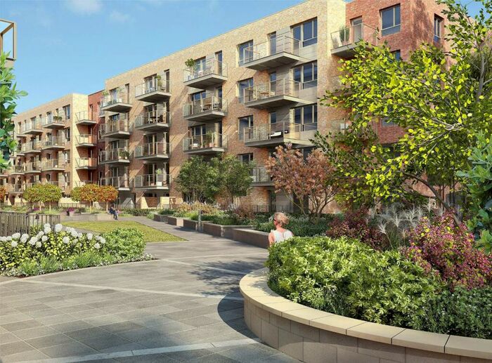 2 Bedroom Flat To Rent In Smithfield Square, Hornsey, London, N8