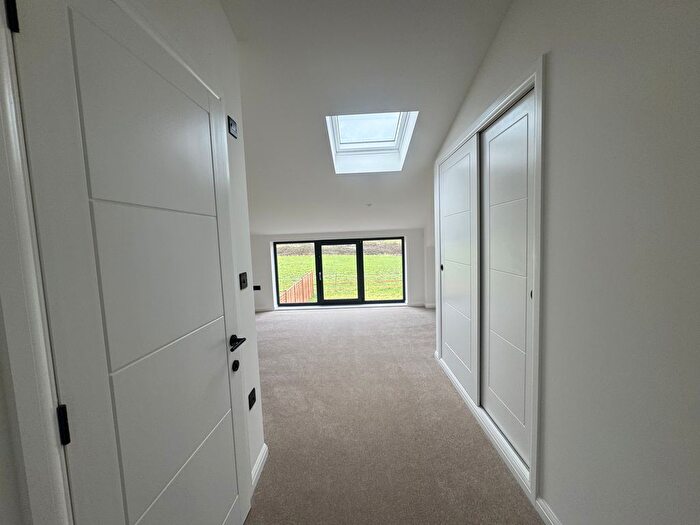 4 Bedroom Property To Rent In Aylesbury Road, Rowsham, Aylesbury, HP22