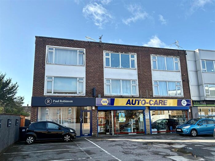 2 Bedroom Property To Rent In London Road, Benfleet, SS7