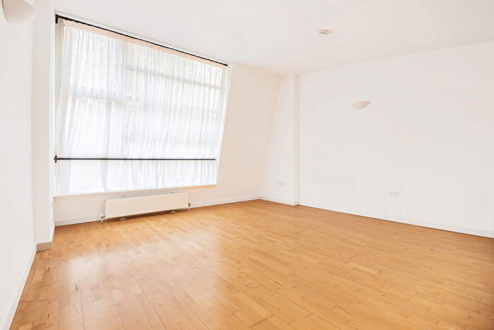 2 Bedroom Terraced House To Rent In Mill Street, Oxford, OX2