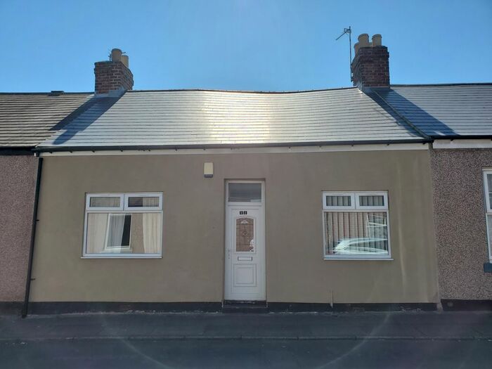 2 Bedroom Cottage To Rent In Rainton Street, Sunderland, SR4