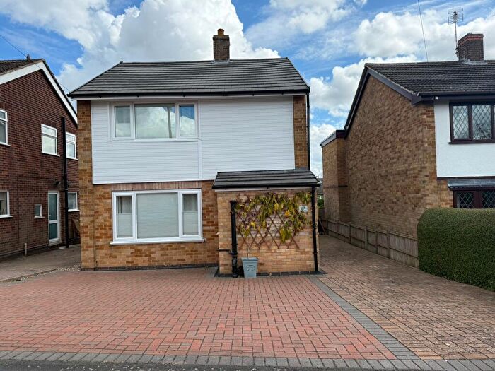 3 Bedroom Detached House For Sale In Laburnum Crescent, Allestree, Derby, DE22