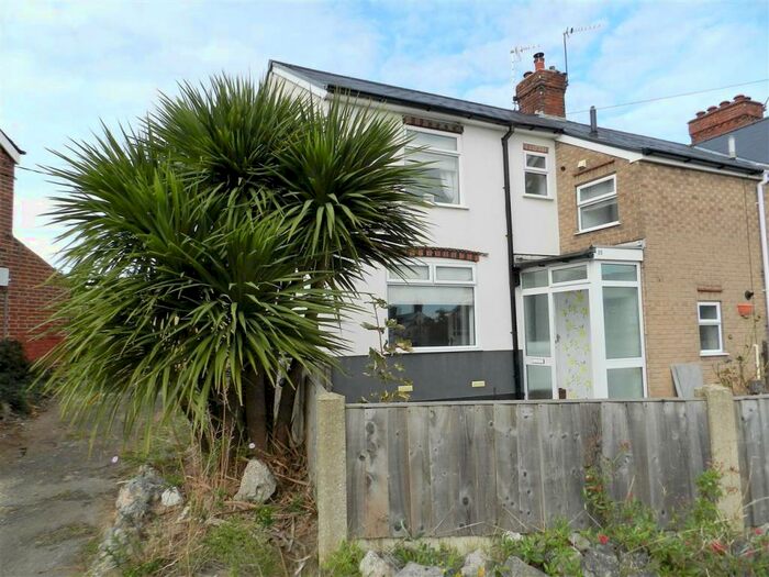 3 Bedroom Town House For Sale In Budby Crescent, Meden Vale, Mansfield, NG20