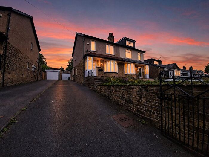 3 Bedroom Semi Detached House To Rent In Bradford Road, Riddlesden, Keighley, West Yorkshire, BD20