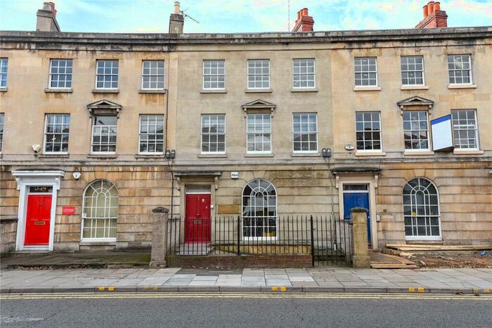 1 Bedroom House To Rent In Queens Road, Reading, Berkshire, RG1