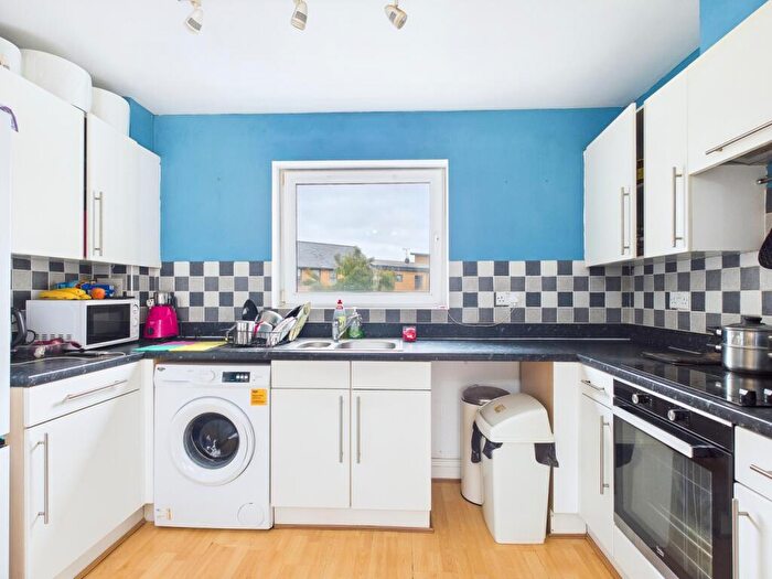 2 Bedroom Apartment To Rent In Ivy Court, Pasteur Drive, Swindon, SN1
