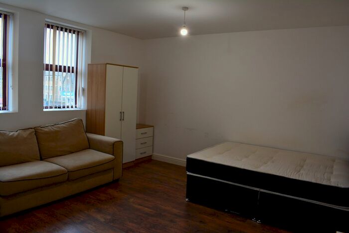 1 Bedroom Flat To Rent In Lincoln Court, Peterborough, PE1