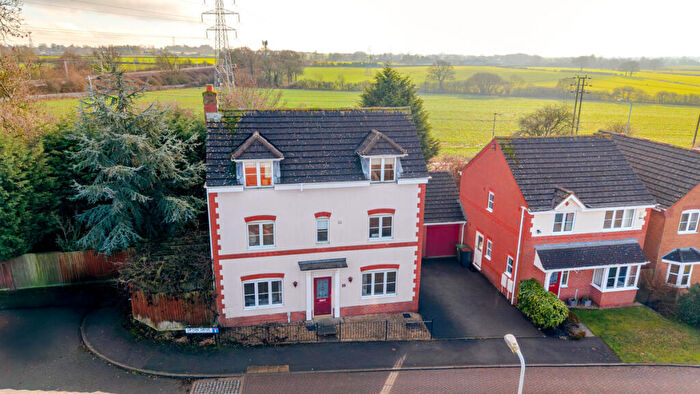 4 Bedroom Detached House For Sale In Upton Drive, Nuneaton, CV11