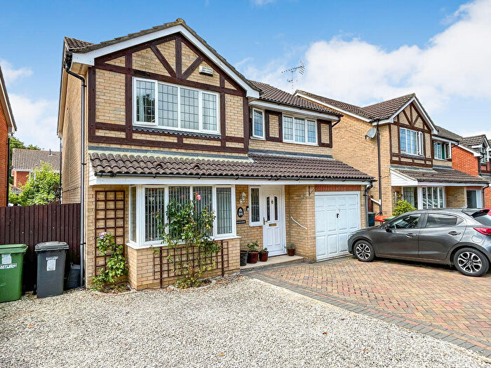 4 Bedroom Detached House For Sale In Nelsons Gardens, Grange Park, Hedge End, SO30