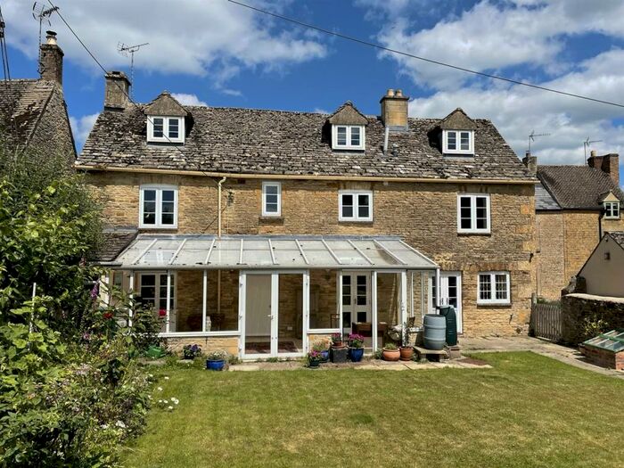 4 Bedroom Cottage For Sale In Lower Oddington, Moreton-In-Marsh, GL56
