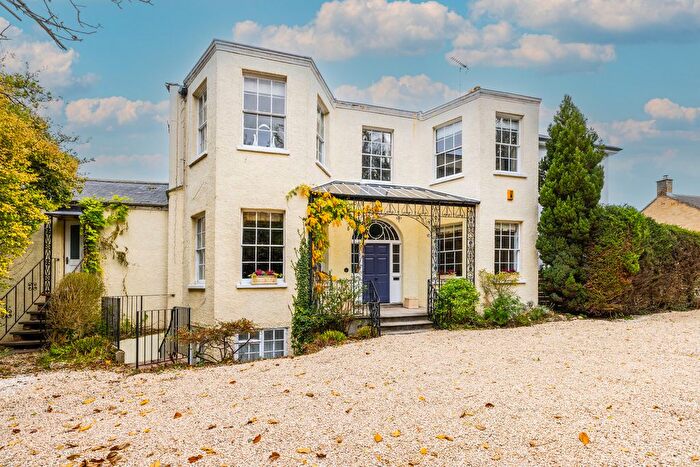 7 Bedroom Semi Detached House For Sale In London Road, Cheltenham, GL52