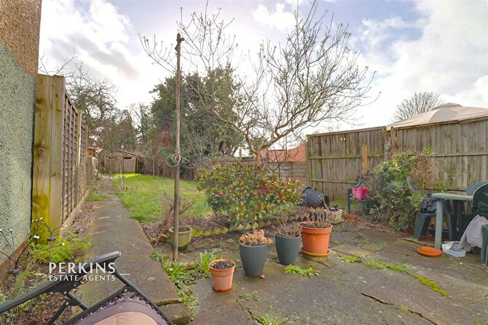 3 Bedroom Terraced House For Sale In Jeymer Drive, Greenford, UB6