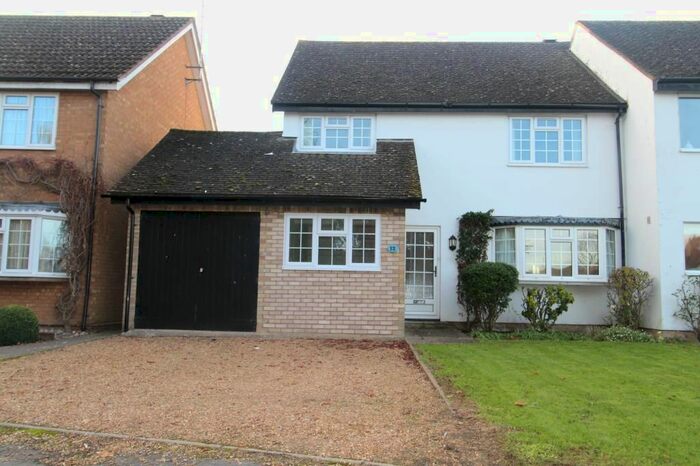 4 Bedroom Semi-Detached House To Rent In Loxley Green, Wyton, Huntingdon PE28