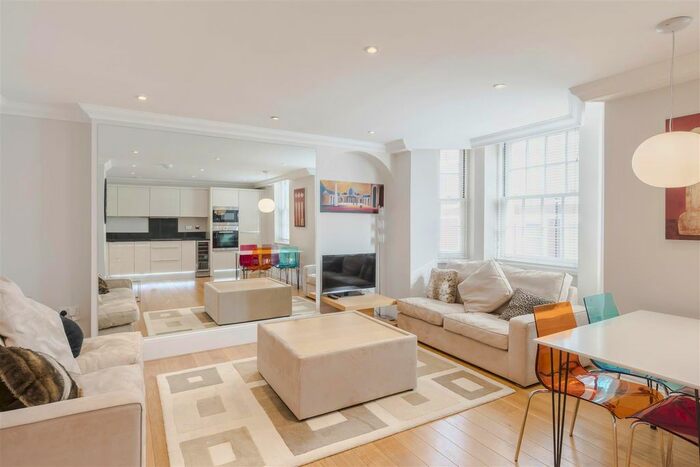 2 Bedroom Flat To Rent In Huntley Street, Bloomsbury, WC1E