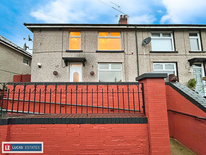 3 Bedroom Semi Detached House For Sale In Woodfield Terrace, Tir-y-berth, Hengoed, CF82