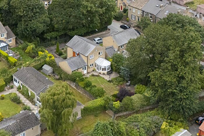 4 Bedroom Detached House For Sale In Highbury Court, Lower Edge Road, Brighouse, HD6