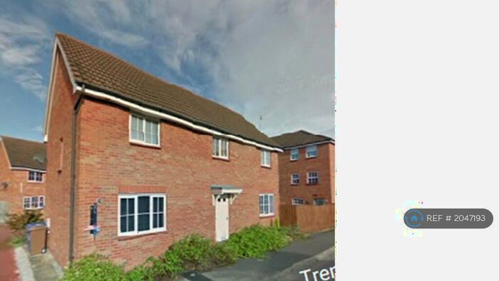 2 Bedroom Flat To Rent In Trentham Lakes, Stoke On Trent, ST4