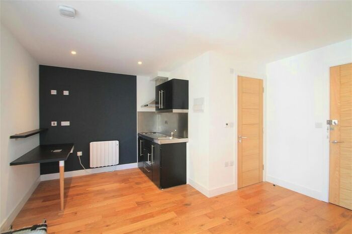 1 Bedroom Flat To Rent In Studio, Oyster Quay, Shoreham By Sea, BN43