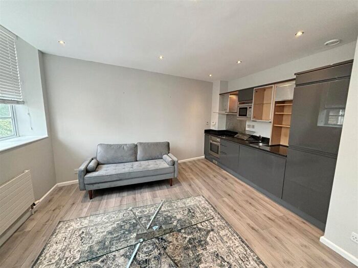 1 Bedroom Apartment To Rent In Princes House, North Street, BN1