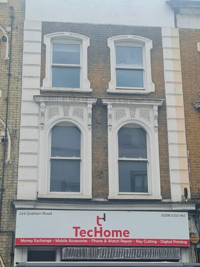 2 Bedroom Flat To Rent In Graham Rd, Hackney, E8