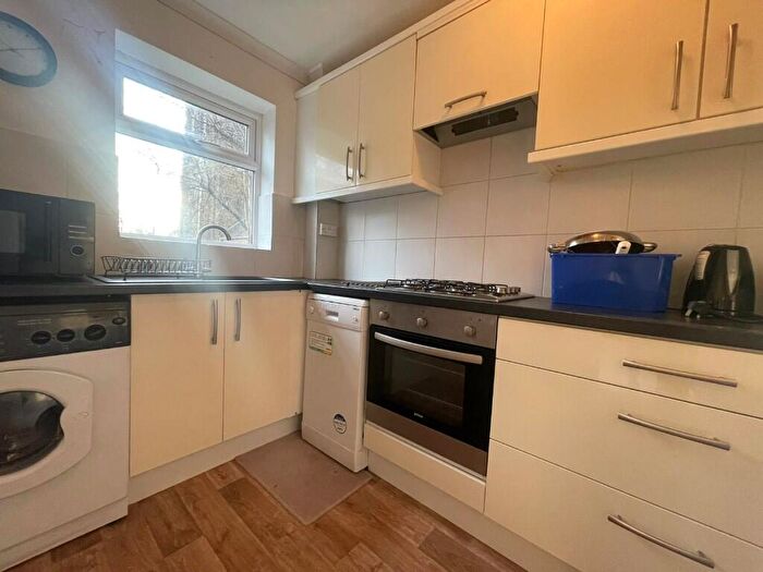 1 Bedroom Flat To Rent In Beech Hill Road, Sheffield, S10