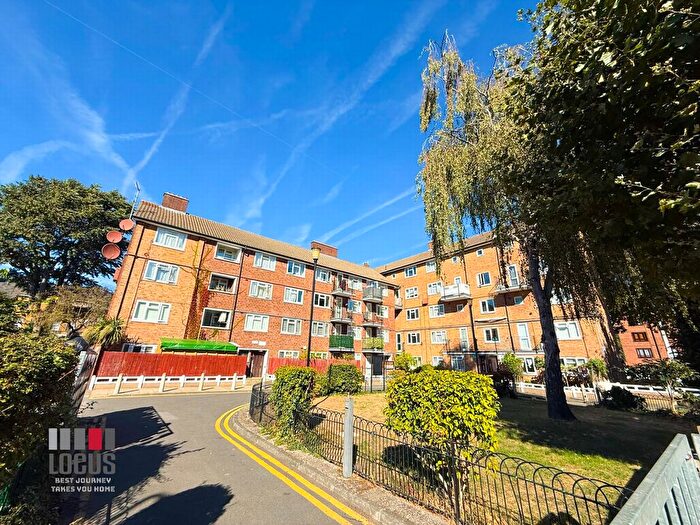 1 Bedroom Flat To Rent In Chardmore Road, Hackney, N16