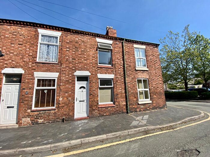 2 Bedroom House To Rent In Hope Street, Crewe, CW2
