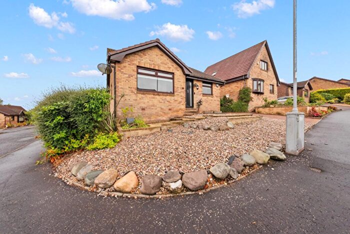3 Bedroom Bungalow For Sale In Turnberry Gardens, Cumbernauld, Glasgow, G68