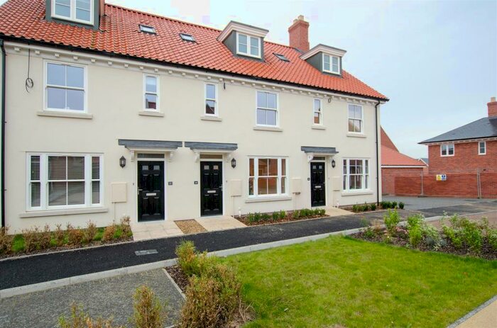 3 Bedroom Town House To Rent In Mustard Way, Trowse, Norwich, NR14